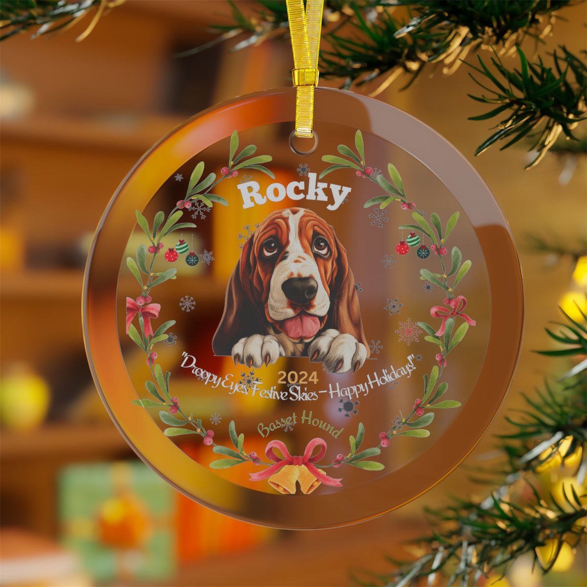 ersonalized Basset Hound Glass Christmas Ornament – Custom Dog Name and Year Keepsake