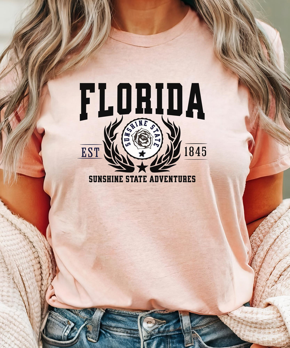 Florida State - &quot;Sunshine State Adventures&quot; Slogan T-Shirt for Beach Lovers &amp; Outdoor Enthusiasts