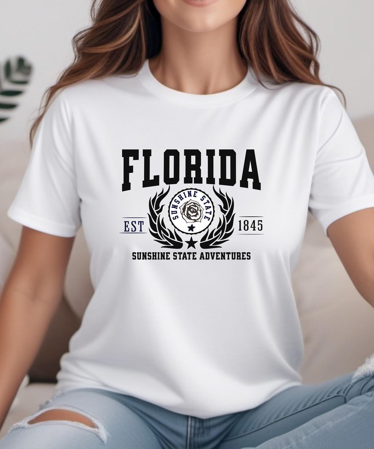 Florida State - &quot;Sunshine State Adventures&quot; Slogan T-Shirt for Beach Lovers &amp; Outdoor Enthusiasts