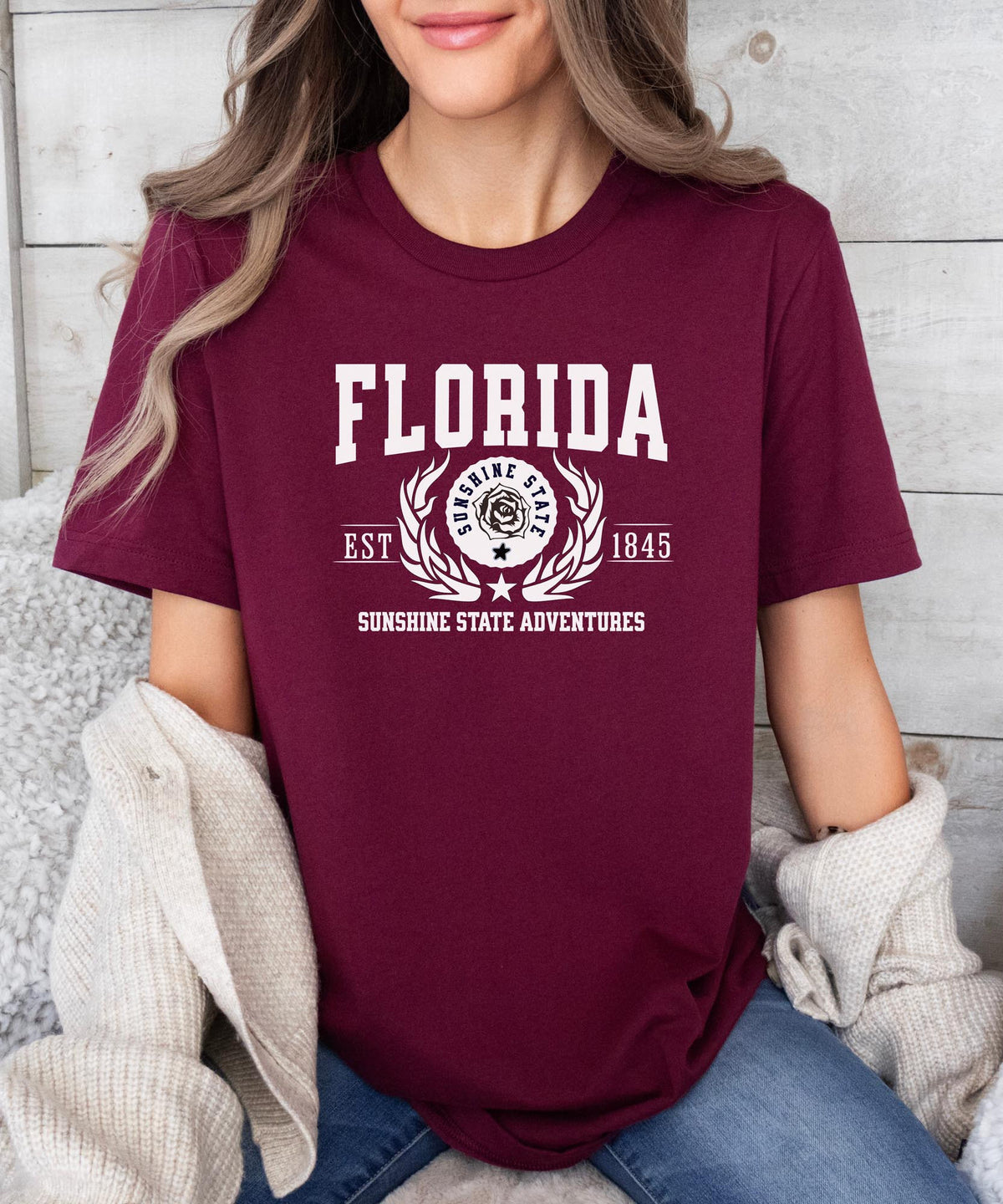 Florida State - &quot;Sunshine State Adventures&quot; Slogan T-Shirt for Beach Lovers &amp; Outdoor Enthusiasts