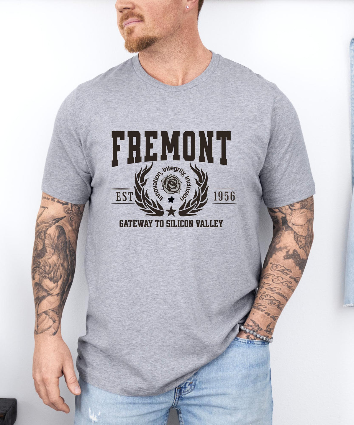 Fremont &quot;Gateway to Silicon Valley&quot; California City T-Shirt – Ideal Graphic Tee for Proud Locals and Tech Enthusiasts