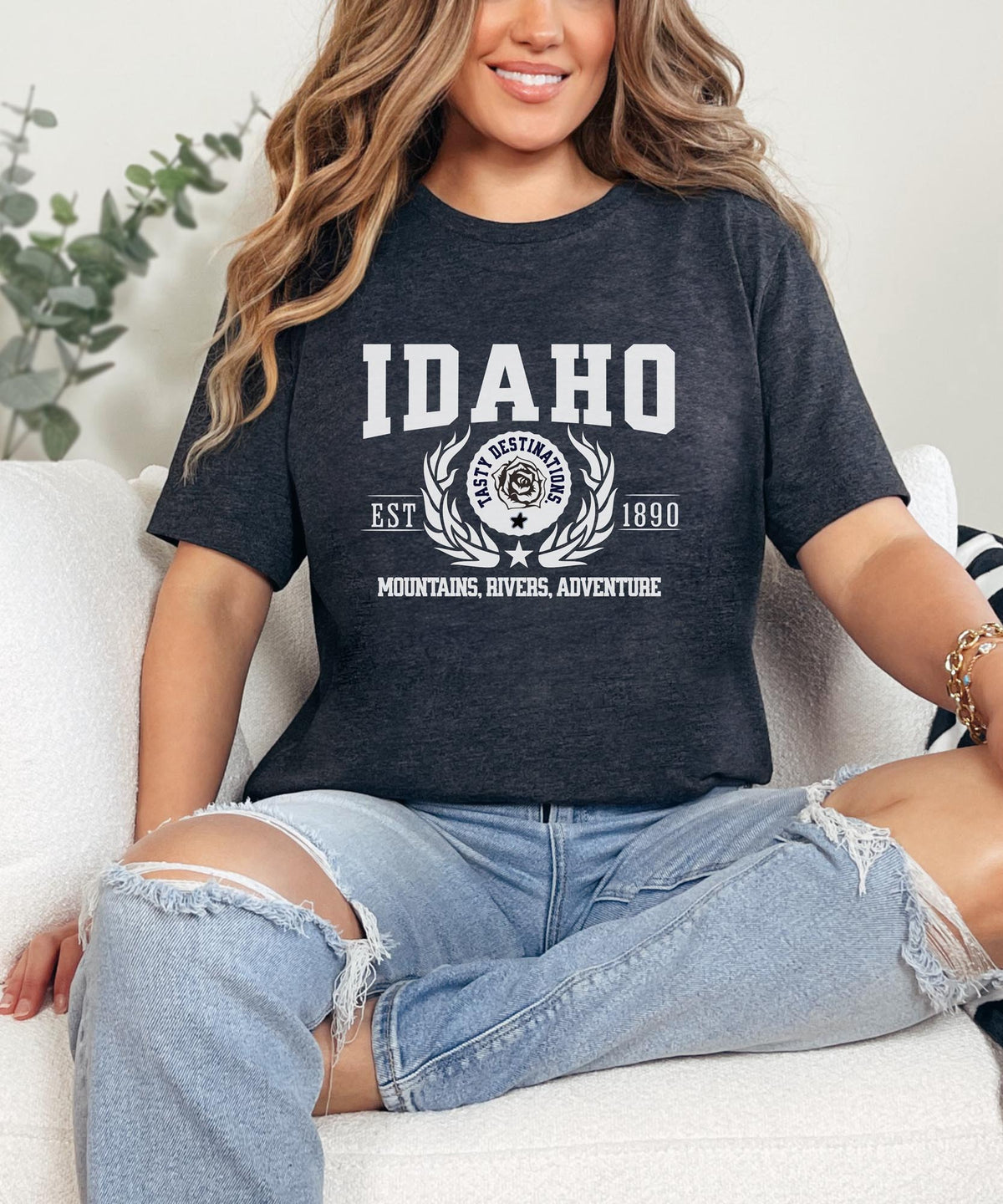 Idaho State - &quot;Mountains, Rivers, Adventure&quot; Slogan T-Shirt for Nature Lovers &amp; Outdoor Enthusiasts