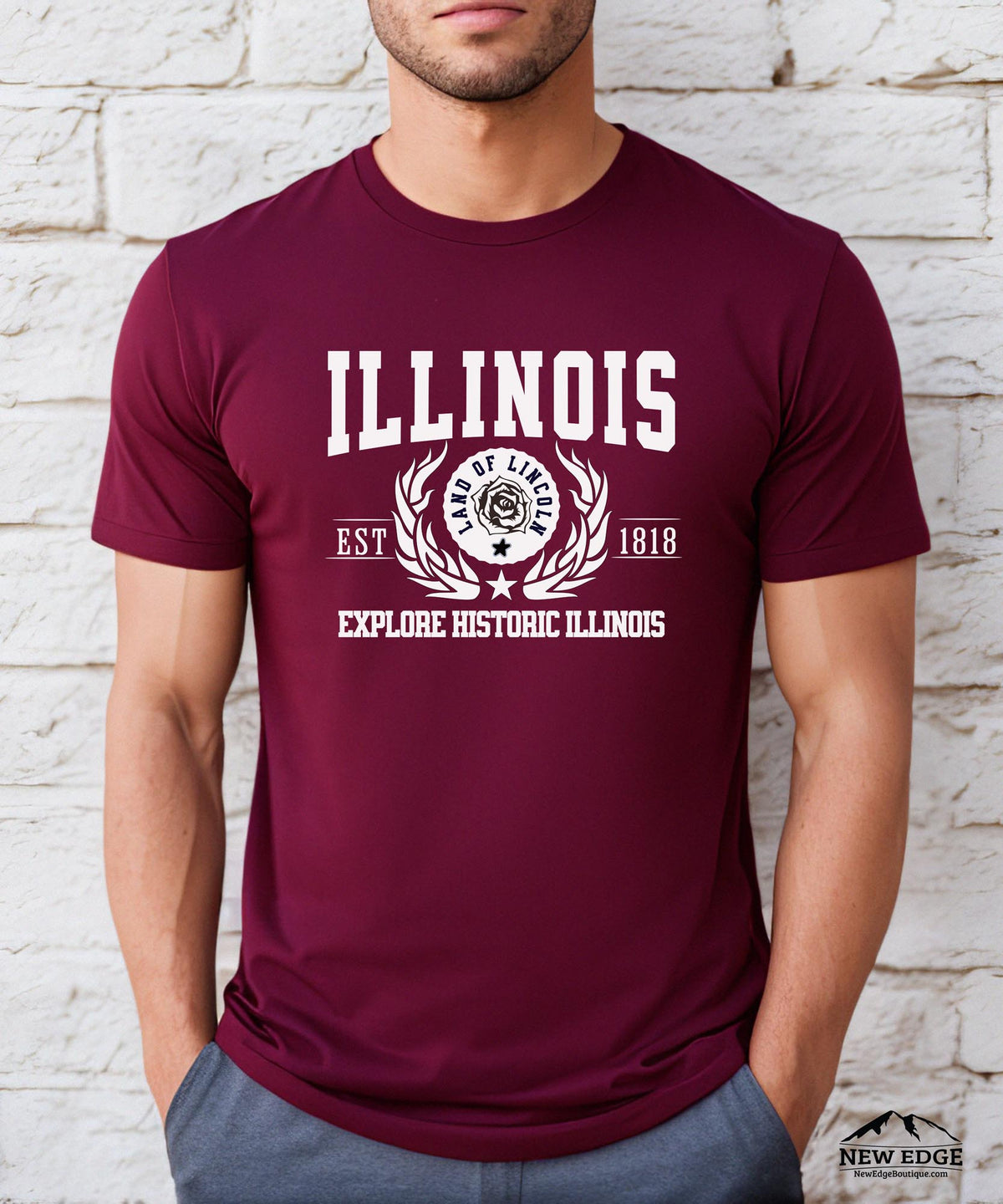 Illinois State - &quot;Explore Historic Illinois&quot; Slogan T-Shirt for History Buffs &amp; Proud Illinoisans