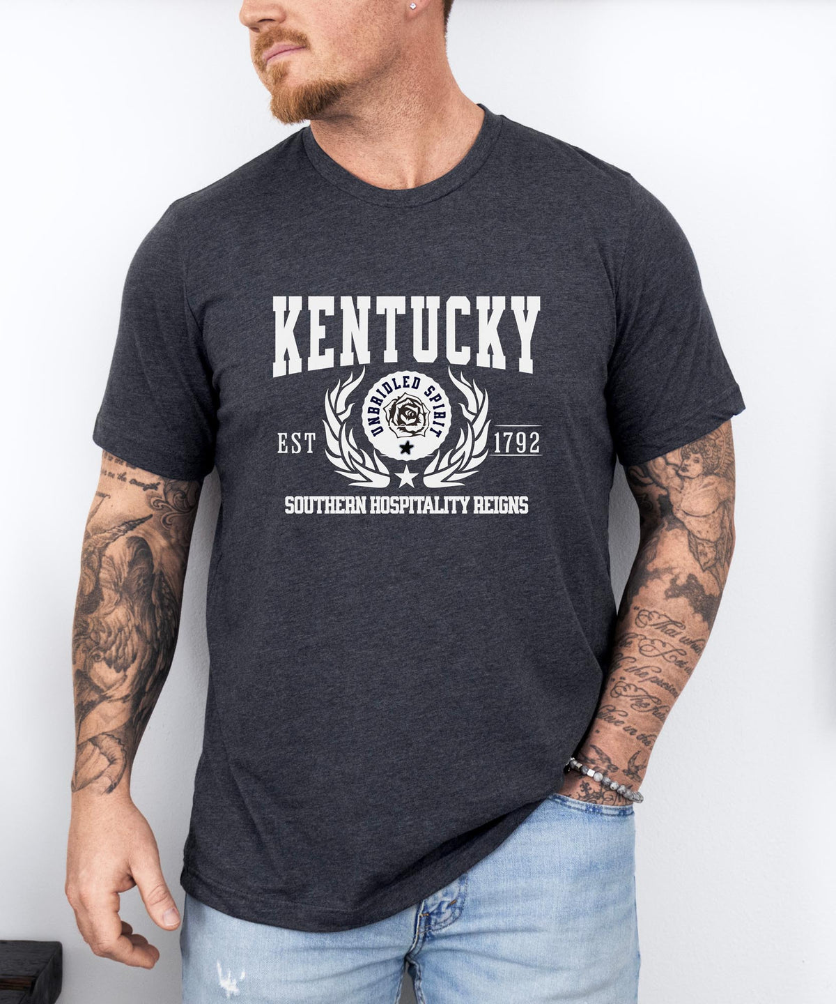 Kentucky State - &quot;Southern Hospitality Reigns&quot; Slogan T-Shirt for Proud Kentuckians &amp; Southern Style Enthusiasts