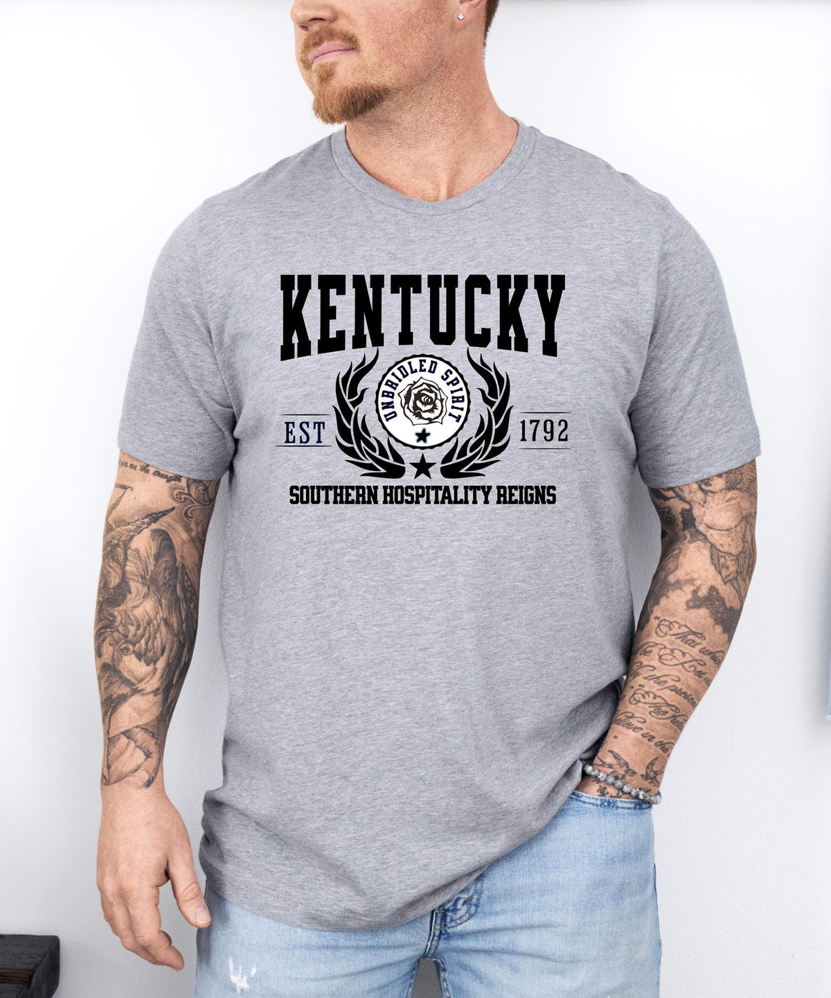 Kentucky State - &quot;Southern Hospitality Reigns&quot; Slogan T-Shirt for Proud Kentuckians &amp; Southern Style Enthusiasts