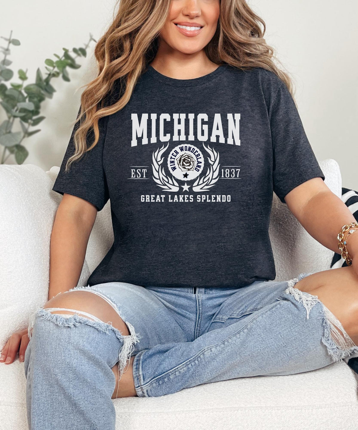 Michigan State - &quot;Great Lakes Splendor&quot; Slogan T-Shirt for Lake Lovers &amp; Proud Michiganders