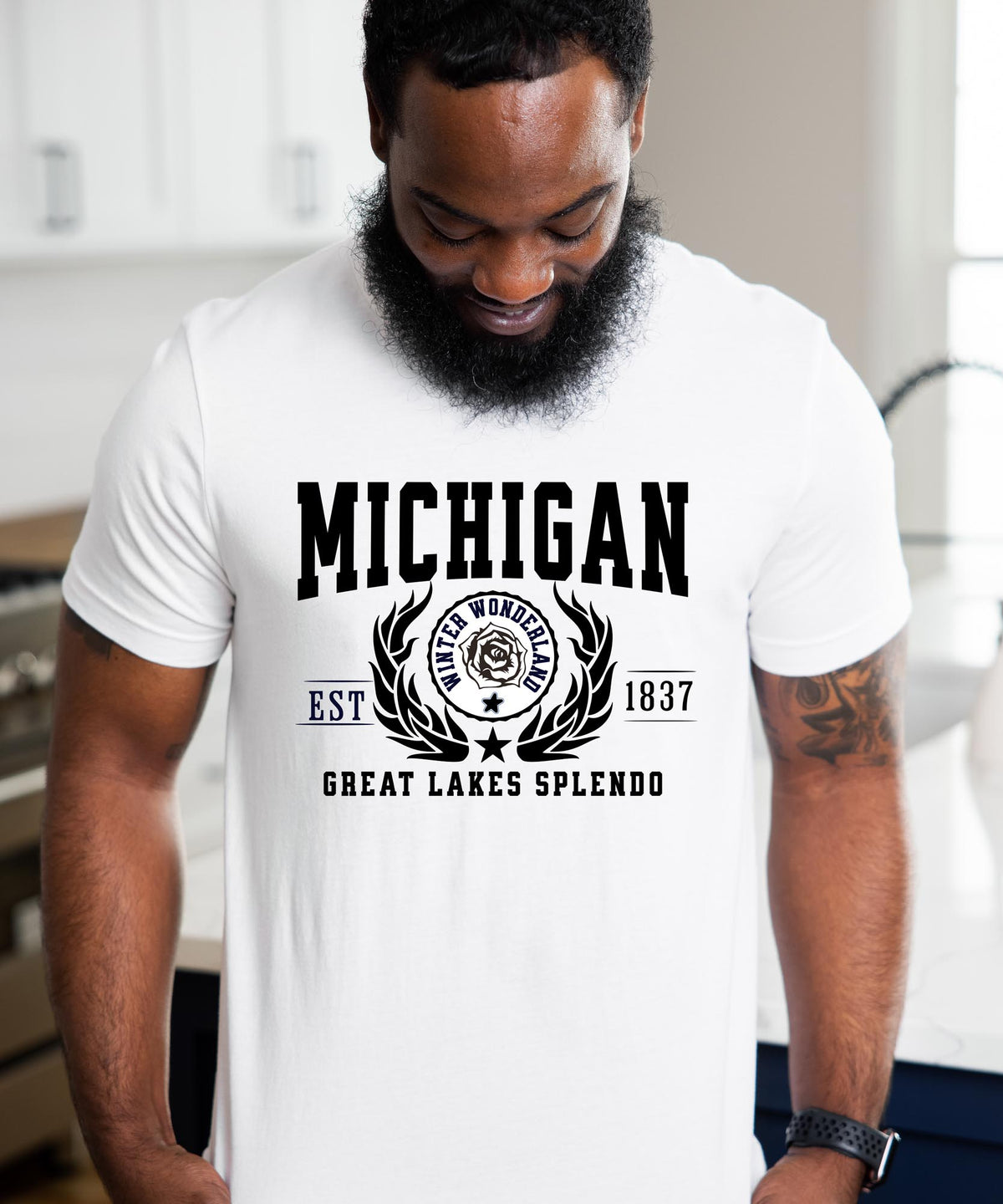 Michigan State - &quot;Great Lakes Splendor&quot; Slogan T-Shirt for Lake Lovers &amp; Proud Michiganders