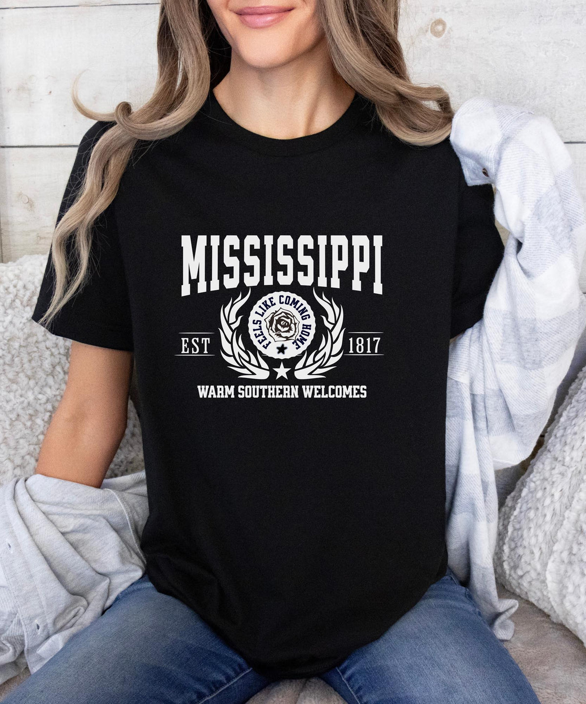 Mississippi State T-Shirt – &quot;Warm Southern Welcomes&quot; Slogan Tee, Southern Charm Apparel, Perfect for Proud Mississippians