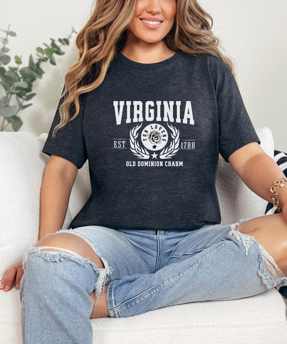 Virginia State T-Shirt – &quot;Old Dominion Charm&quot; Slogan Tee, Perfect for Proud Virginians and Fans of Historic Charm