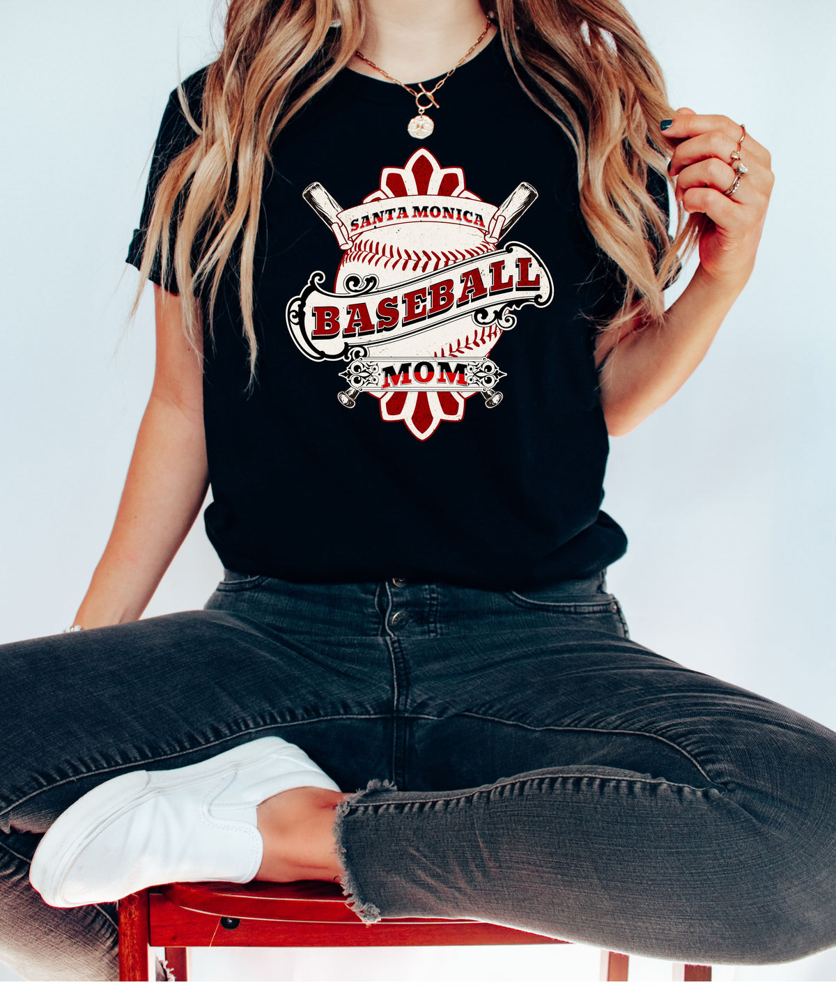 SANTA MONICA BASEBALL MOM T-SHIRT