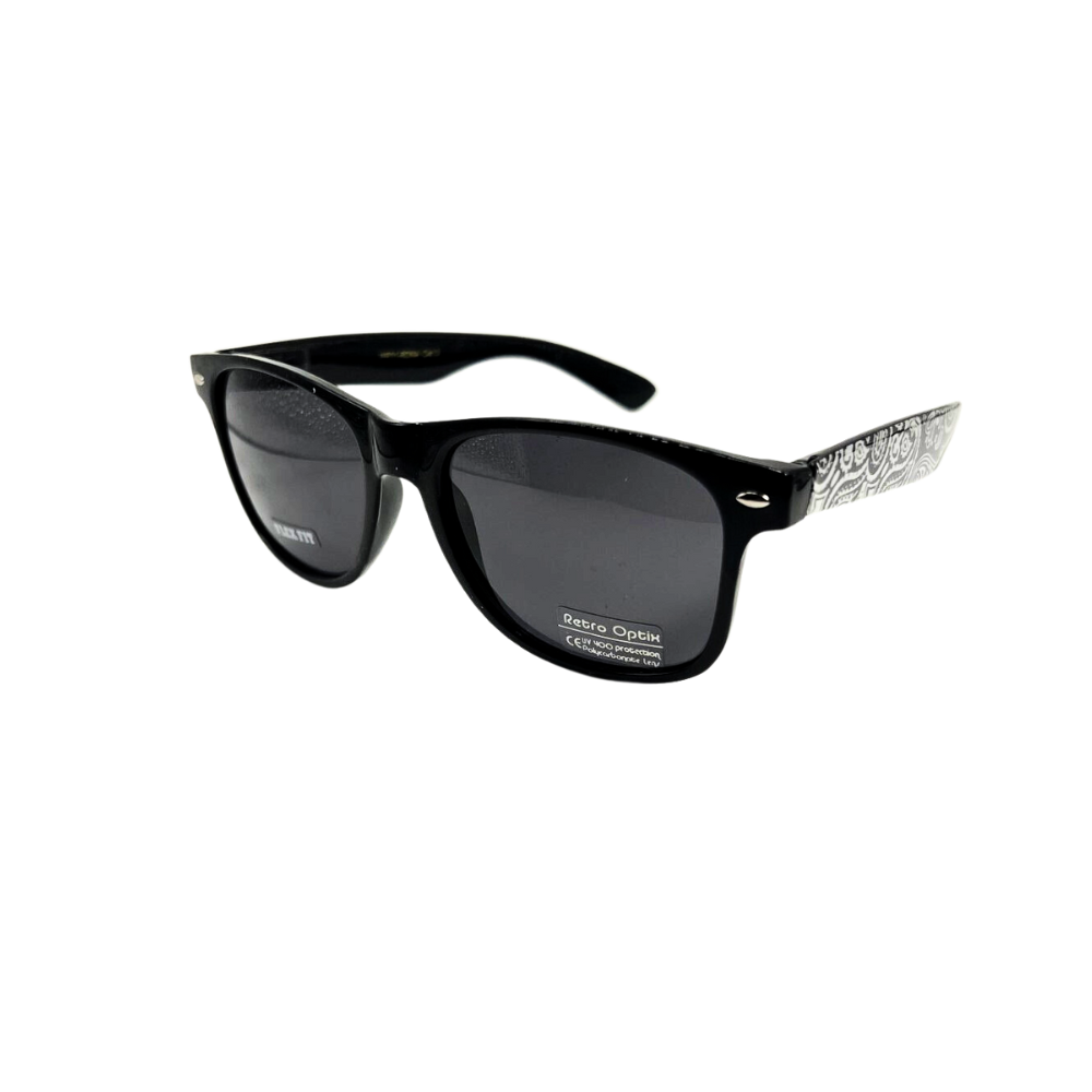 BANDANA-INSPIRED WAYFARER SHADES: WF01-BLK1